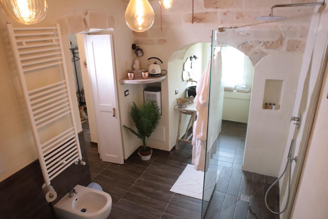 אוסטוני Camilla Luxury Suite מראה חיצוני תמונה