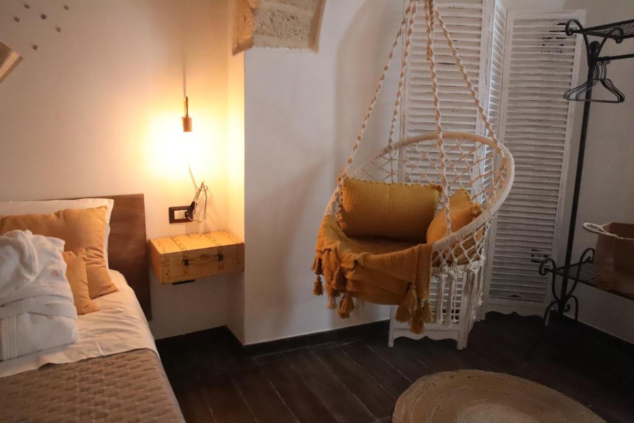 אוסטוני Camilla Luxury Suite מראה חיצוני תמונה